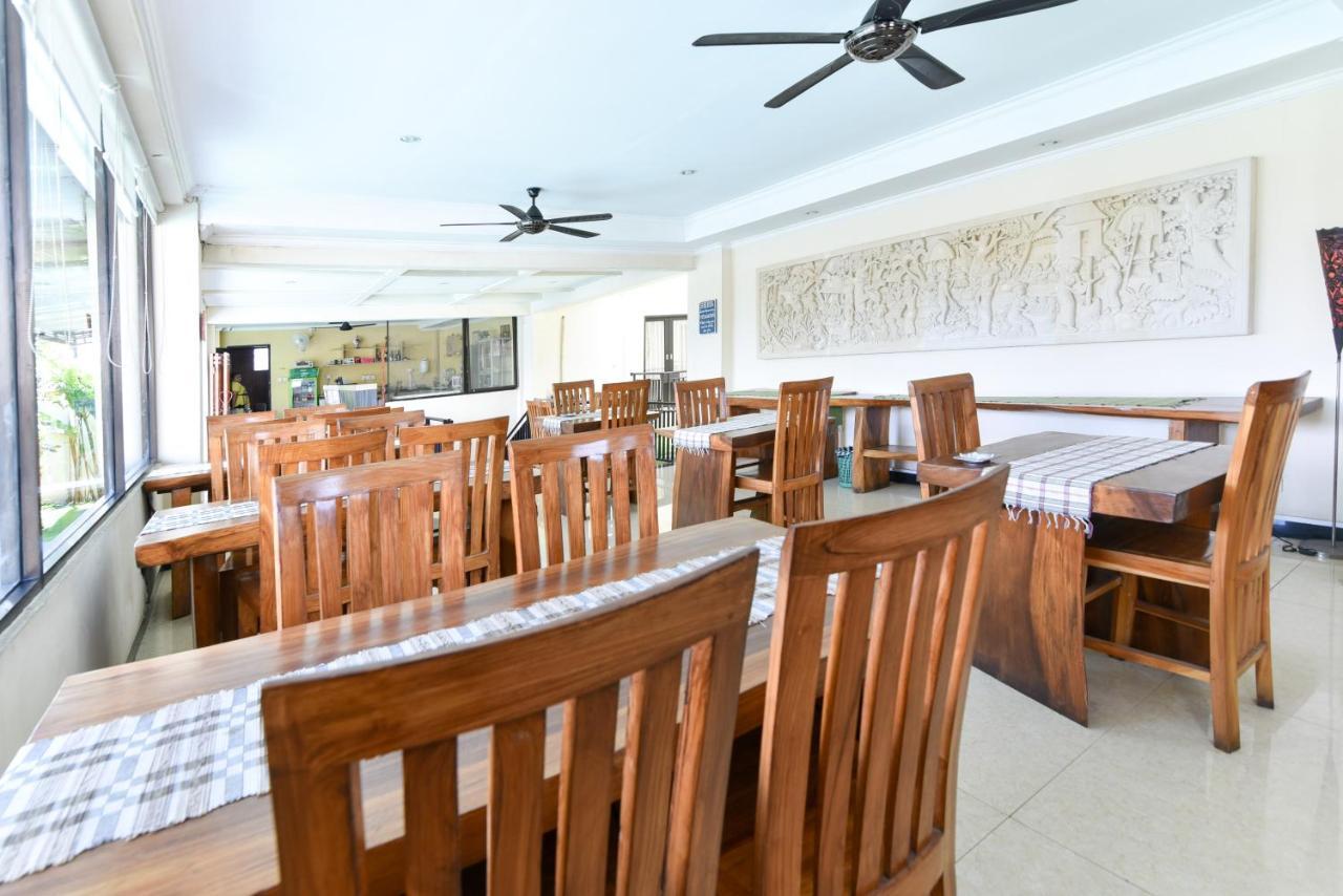 Reddoorz Plus Near Mall Bali Galeria 2 Денпасар Екстер'єр фото